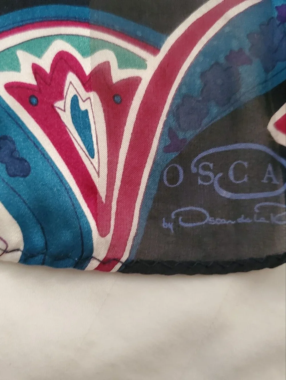 Oscar By Oscar de La Rent Silk Scarf